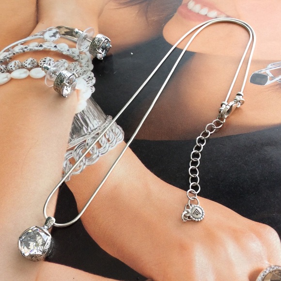 Silpada Center Stage Necklace - Picture 5 of 7